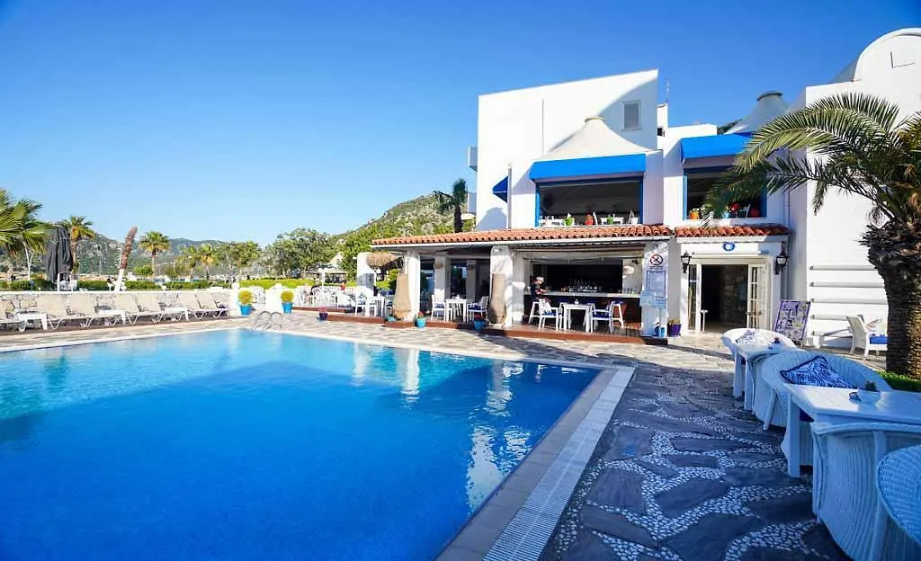 Отель Casa Blanca Beach (Adults Only) Ичмелер